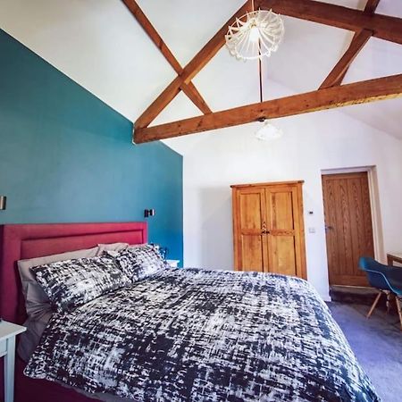 Cosy Cottage On Banks Of River Wye Foy Exterior photo