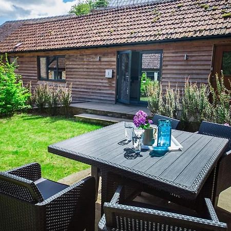 Cosy Cottage On Banks Of River Wye Foy Exterior photo