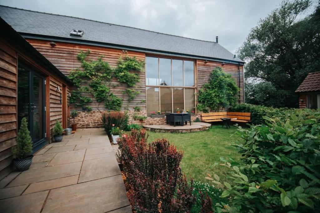 Cosy Cottage On Banks Of River Wye Foy Exterior photo